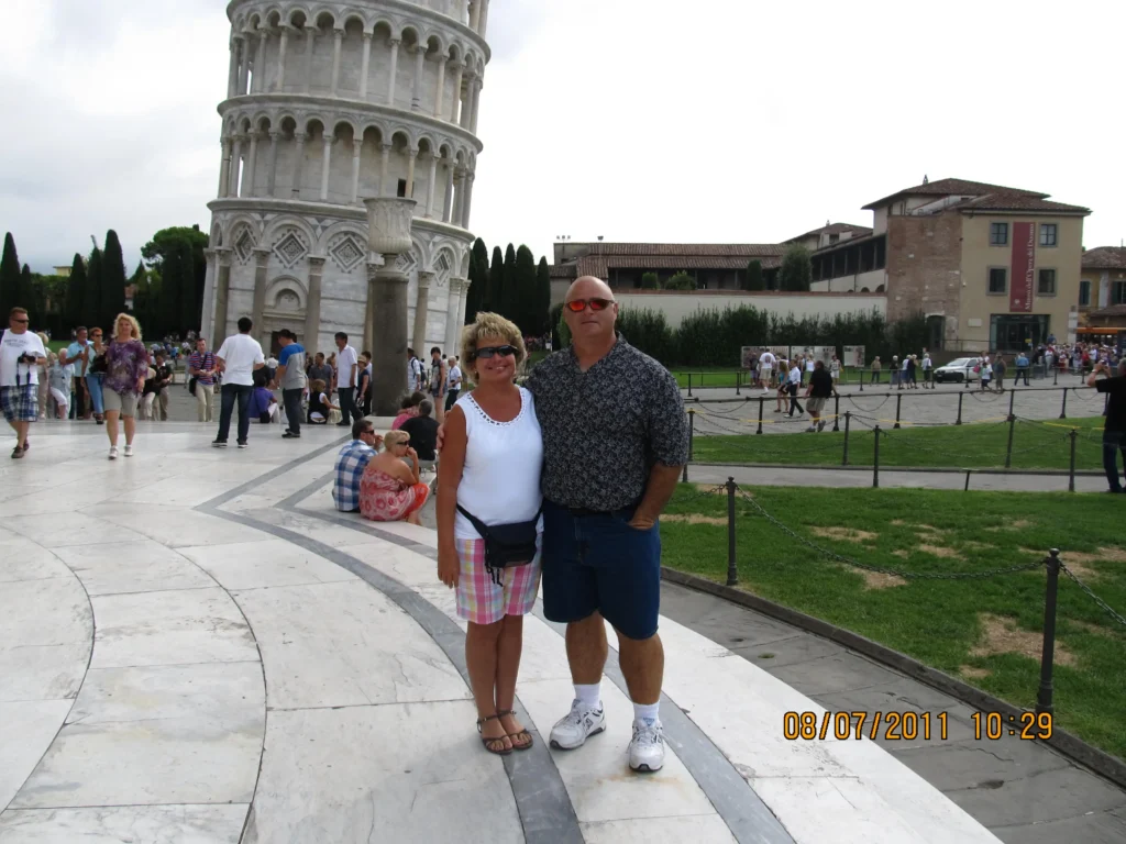 Leaning Tower of Pisa with travelers in Pisa, Italy on a summer day. Photo by Jeannette’s Travel.